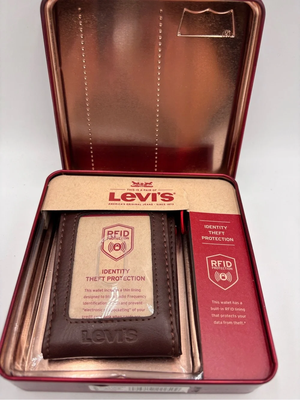 LEVI'S Men Genuine Leather Wallet W/ RFID Protection Brown Bifold Style RN129919